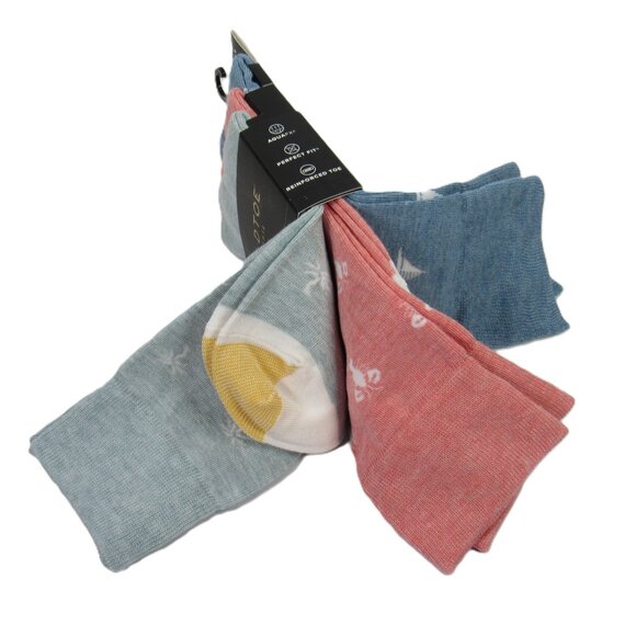 Gold Toe Men's Nautical Socks 3 Pair Palm/Lobster/Boat Pastel Combo One Size - Picture 3 of 6